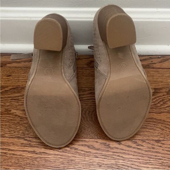 Suede Peep Toe Zipper Heels size 7.5 - Picture 4 of 7